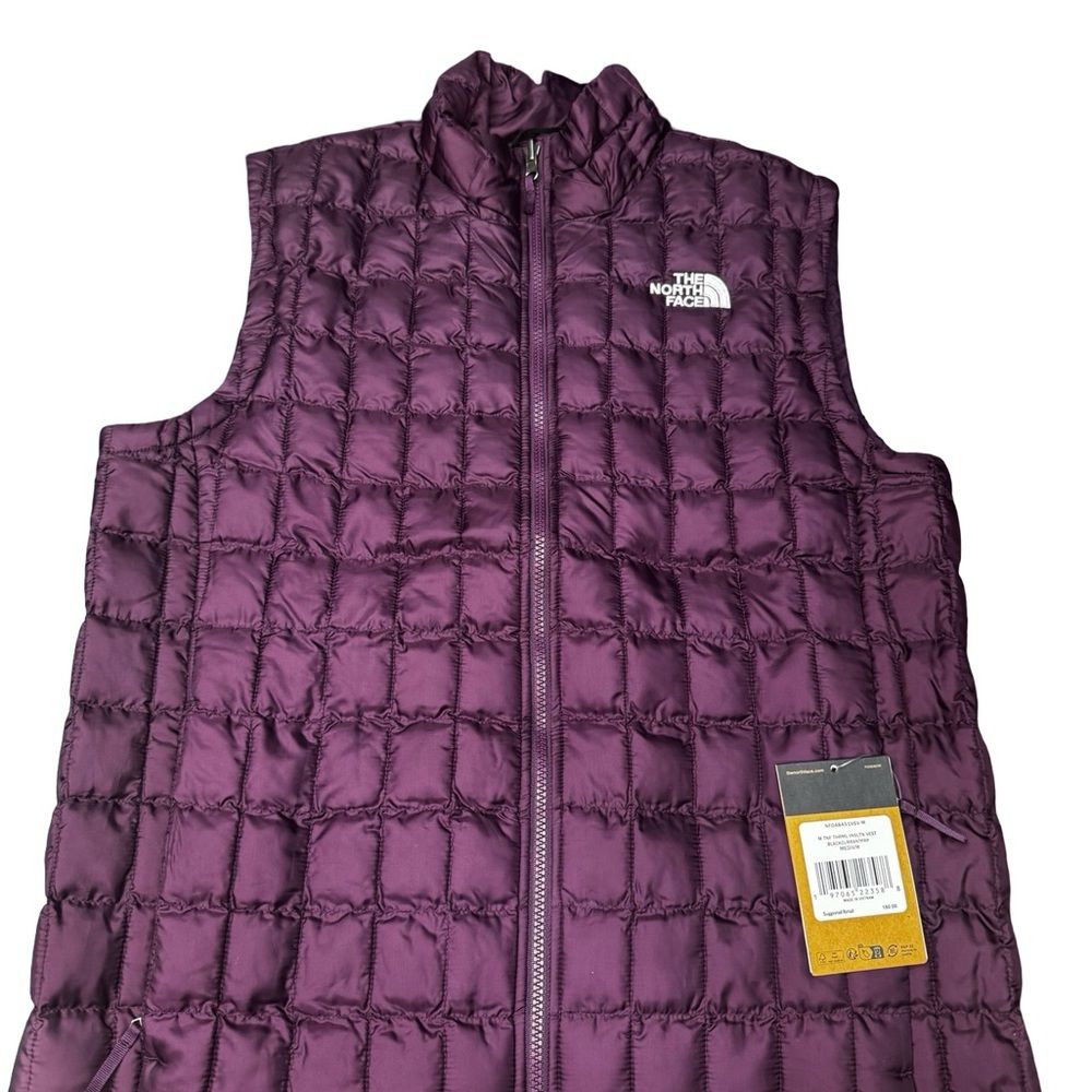 The North Face Thermal Insulated Vest Mens Medium Bnwt Black Currant Purple